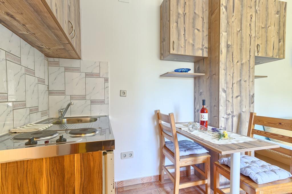 Apartment Ljiljana